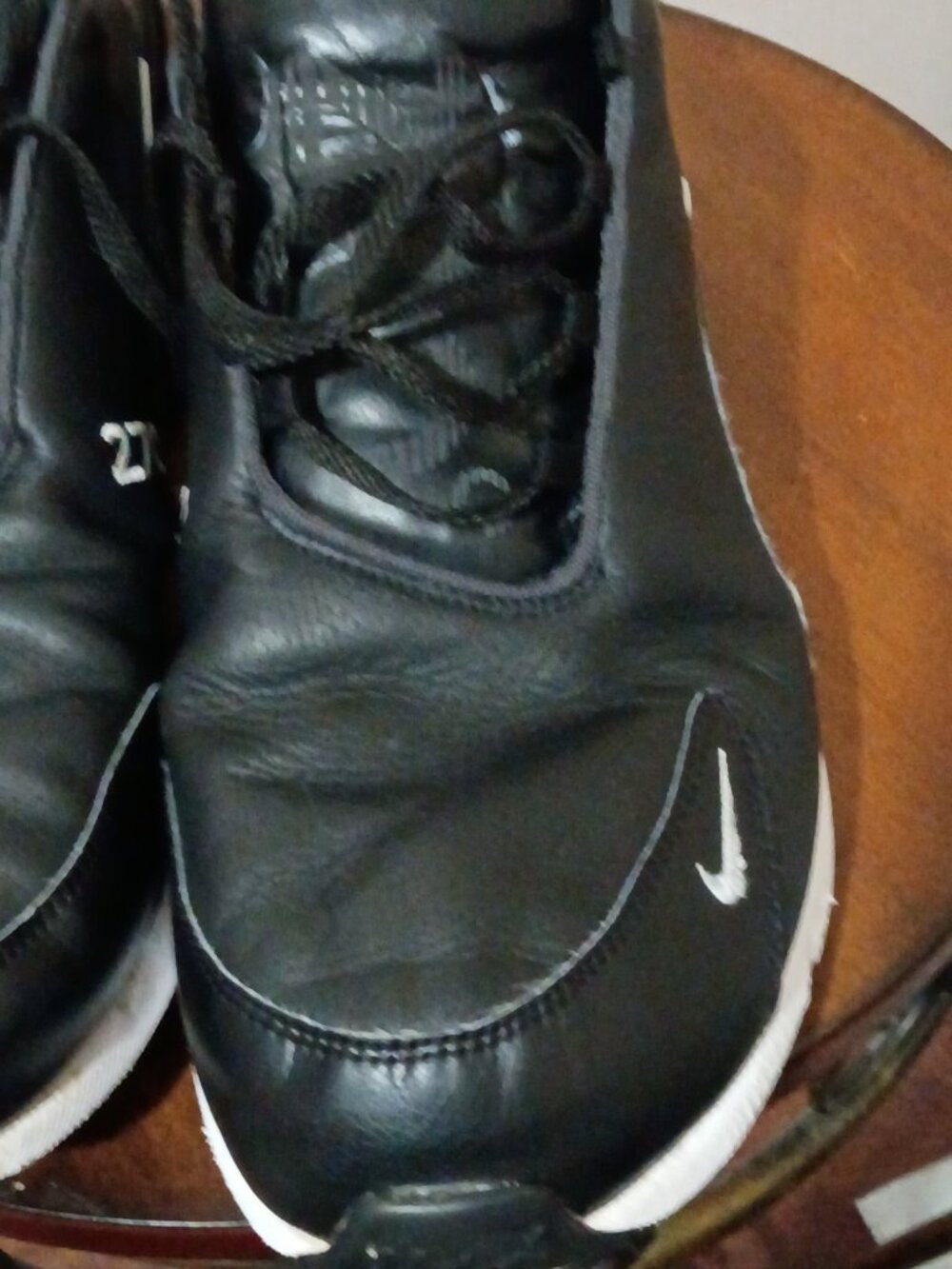 Nike Air Max 270 Men's Size 14 US BQ6171-001 Black White Leather Athletic Shoes - Picture 7 of 13